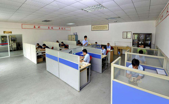 現(xiàn)在深圳手板廠技術(shù)越來越先進，高端手板夠與產(chǎn)品媲美，而成型速度快剛好是手板的一大特點